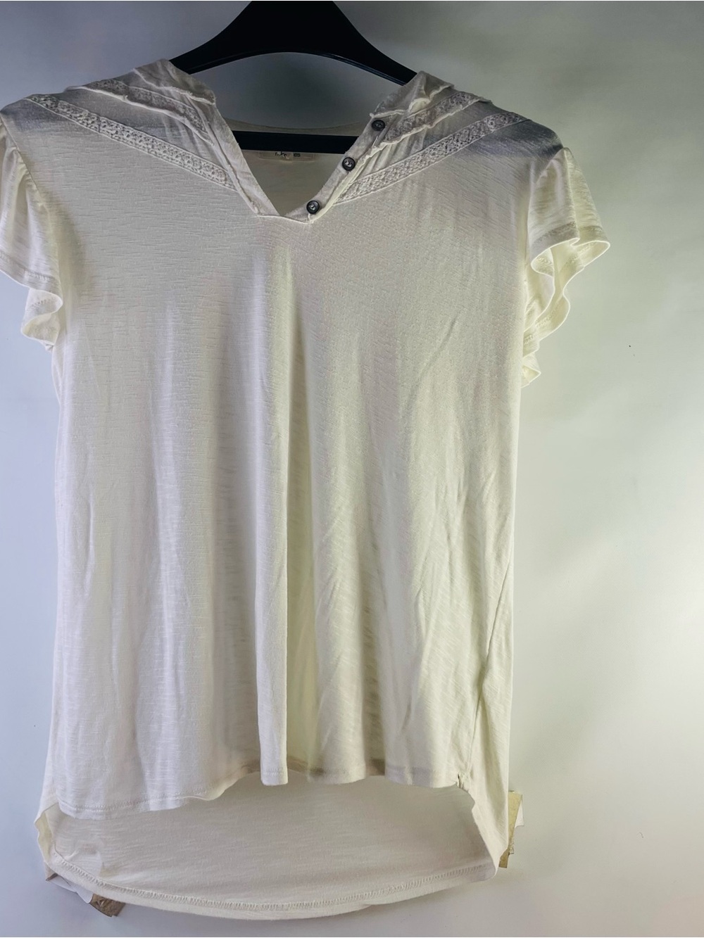 Maurices Cream Short Sleeve V-Neck Top with Lace Detail Flutter Sleeves